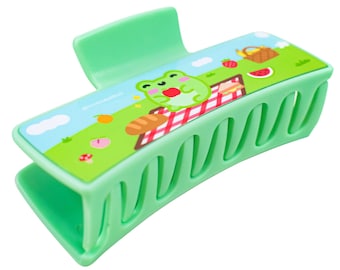 Pastel Green Frog Hair Claw: Kawaii Cottagecore Hair Clip