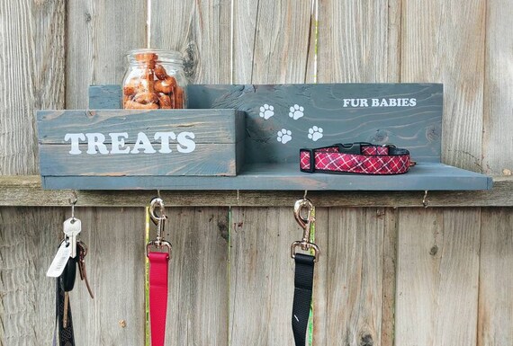 umbrella leash holder