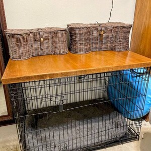 Dog crate topper, dog kennel wood table top, dog crate table, wire crate cover, Dog crate cover, Crate topper, dog kennel cover Farmhouse