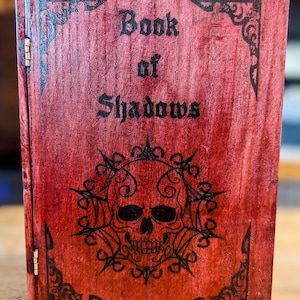 Handcrafted D&D Dice Box ,RPG Dice Storage, Personalized DnD Dice Box, Tabletop RPG Storage, Dice Box Rolling Tray, Dungeons and Dragons
