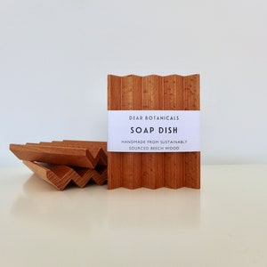 Handmade Beechwood Soap Dish: Sculptural Zigzag Design