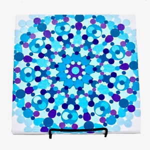 Púrpura turquesa Mandala cartera arte tablero de arte tablero de papel perforado piezas de papel puntos patrones fascinantes escritorio arte pop de color visualmente interesante
