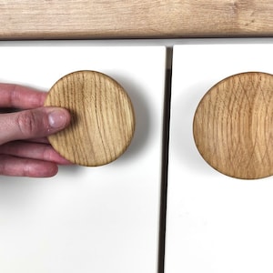 Houten ronde handgrepen, kledingkastgrepen, houten ladeknoppen, concaaf eiken handvat, minimalistische houten handgrepen, kastknoppen walnoot, eiken handgrepen