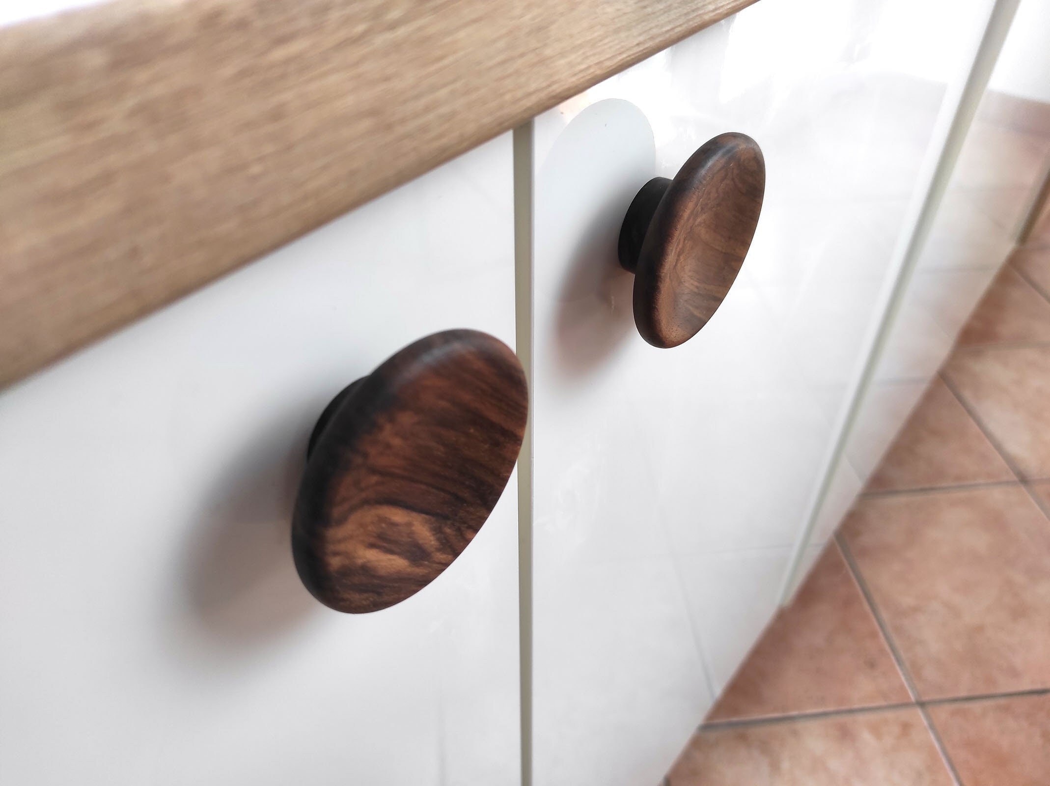Holz Schubladenknäufe, Kreis Griff aus Eiche, Schrank Knäufe, Eiche Konkave Griff, Minimalistische Griffe, Nussbaum Möbel Knäufe, Knäufe