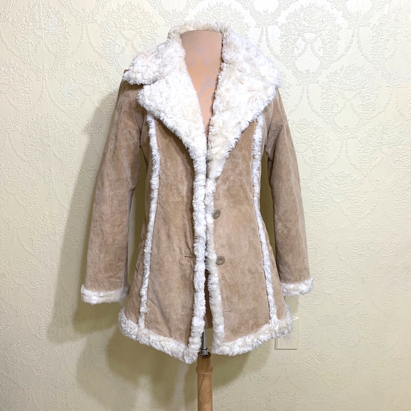 sale 30.00 off near new condition Fitted Vintage sz medium Almost Famous SUEDE PENNY LANE Coat With full fluffy faux Sherpa Fur Trims