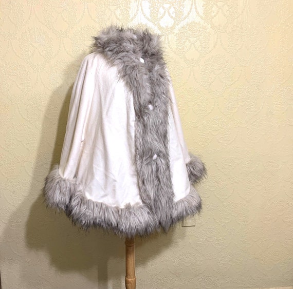 New quality faux fur Cape size 14-16 IVORY WOOL FUR Trim Circle Cape