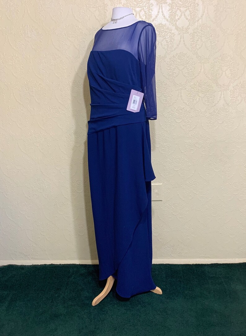 New Plus Size sz 18W Formfitting ELEGANT NAVY BLUE gown Navy Blue Gown Stretch knit Mother Of The Bride