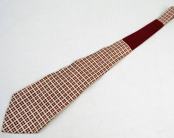 Vintage 1950s Men's Necktie geometric red check 4 1/2" silk