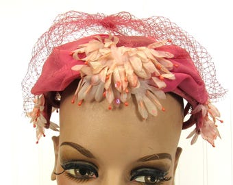 Vintage 1950s 1960s Pink Flowers Hat Floral Pillbox Spring  display picture 3