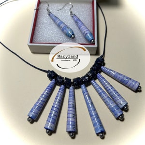 Collana e orecchini blu, gioielli fatti a mano, collana di perline, gioielli di carta, perline di carta, carta riciclata