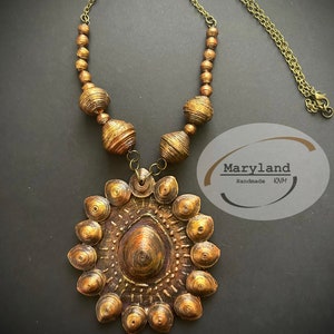 Collana color bronzo. Gioielli di carta, collana unica. Quilling di carta, carta riciclata,
