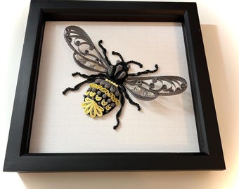 Bee Picture in a box Frame, Bee Gift, Paper Quilling Bee, Framed 3D Bee , Unique Wall Art,  Gift for Her, Gift for Teacher, Present for Mum.