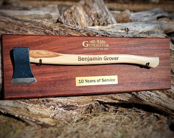 Axe Trophy Plaque, Engraved Axe Award, Mahagony Plaque, Company Trophy Award, Mahagony Axe Display, Wood Axe Holder, Engraved Trophies, Wood