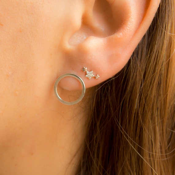Open Circle Studs Geometric Round Earrings O Studs Dainty Round Studs Organic Silver Stud Earrings Irregular Hoop Studs