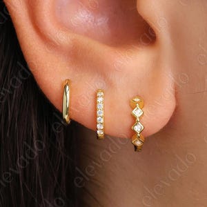 Alltags Ohrring Geschenk Set • Huggie Hoop Ohrringe • Geburtsstein Ohrring Set • Geschenk bereit • Geschenk für sie • Geschenk für Mutter