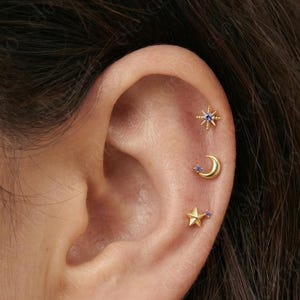Set van 3 • 16G/18G Amethyst Celestial-oorbellenset met platte achterkant • Sterkraakbeenoorbellen • Moon Helix-oorbel • Tragusoorbellen • Conch-oorbel