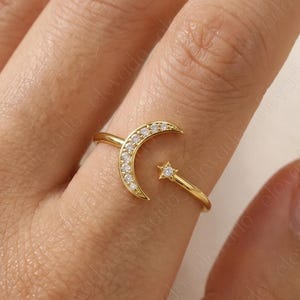 Mån- och stjärnringar för kvinnor • nätt ring • månstjärnering • minimalistisk ring • himmelska smycken • statementring • måne- och stjärnsmycken