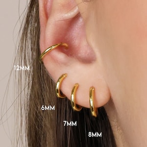 Créoles clicker délicates en or • boucles d'oreilles huggie • cartilage • tragus • hélice • créoles • cadeau pour elle • boucles d'oreilles minimalistes