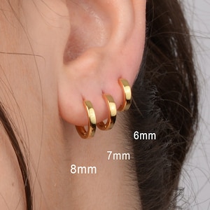 Square Edged Huggie Hoop Earrings • hoop earrings • gold hoop earrings • huggie earrings • huggie hoop • tiny hoops • minimalist earrings