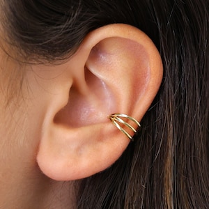Solid Triple Clicker Hoop, Nose Ring, Septum Hoop, Hoop Earring, 16G/18G Clicker Hoops • Daith Hoop • Tragus Hoop • Rook Hoop