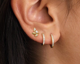 Tiny Leaf Stud Earrings • cartilage gold conch earrings • tiny studs •  cartilage stud • helix stud • tragus stud earrings • screw back