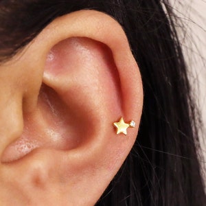 Petite étoile labret 20G/18G/16G • Argent sterling 925 • Star Tragus Stud • Boucle d'oreille à dos plat • Hélice • Boucle d'oreille conque • Cartilage