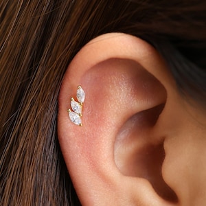 Helix labret shop stud