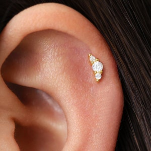 18G/16G Climber Cartilage Gold Stud Earrings • conch earrings • tiny stud earrings •  cartilage • helix stud • tragus studs • flat back