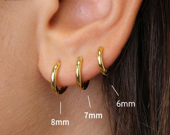 Gold Dainty Huggie Hoop Earrings • rounded hoop earrings • cartilage hoop • gold conch hoop • earlobe hoops • rook hoops • daith hoops