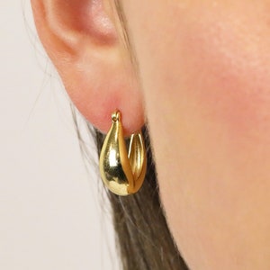 Statement Tapered Hoop Earrings • large hoop earrings •  gold hoop earrings • lightweight earrings • minimalist earrings • elevado jewelry