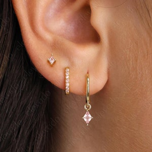 Ensemble cadeau classique Huggie Hoop en tourmaline rose • Boucles d'oreilles délicates • ensemble de boucles d'oreilles • cadeau prêt • cadeau pour elle • cadeau pour maman • coffret cadeau
