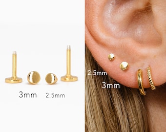 Puces d'oreilles cartilage en or 20G/18G/16G • boucle d'oreille conque disque • minuscules puces d'oreilles • clou en cartilage • hélice • clous tragus • dos plat