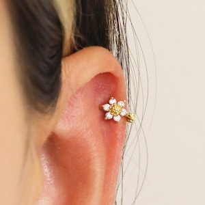 Créoles en or cartilagineux tournesol 18 g • boucles d'oreilles tragus • petites créoles • créole en cartilage en or rose • créole en hélice • petites créoles