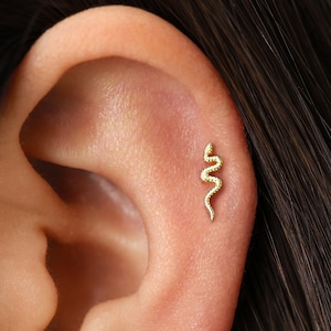 18G/16G Tiny Serpent Cartilage Gold Stud Earrings • snake tragus  • snake conch earrings • cartilage helix stud • flat back labret stud