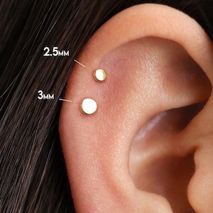 Boucles d'oreilles labret à dos plat et petits disques 18G/16G • clous de nez • boucles d'oreilles simples • boucles d'oreilles dormeuses de tous les jours