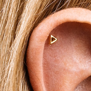18G Tiny Triangle Cartilage Gold Stud Earrings • conch earrings • tiny studs •  cartilage stud • helix stud • tragus studs • screw back