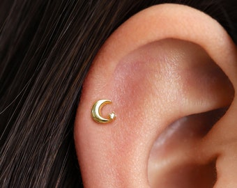20G Tiny Moon Cartilage Flat Back Labret Stud • boucles d'oreilles lune • clou tragus • boucle d'oreille dos plat • hélice • boucle d'oreille conque