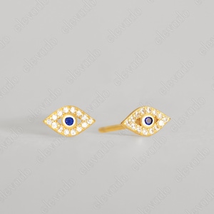 Kleine Evil Eye Ohrstecker • CZ zierliche Ohrringe • Auge Silber Ohrstecker • kleine Auge Ohrstecker • Minimalist ohrringe • silber Ohrstecker
