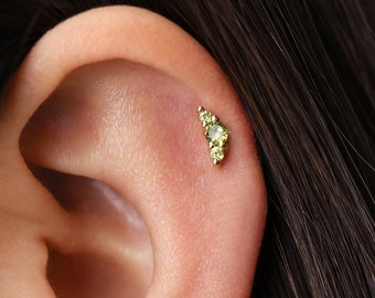 18G/16G Peridot Climber Flat Back Labret Stud • Cartilage Earring • Tragus Stud • Helix Piercing • Nose Piercing • Elevado Jewelry