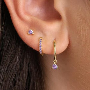 Juego de pendientes de aro de alejandrita clásica • regalo para ella • pendientes minimalistas y delicados • regalo de Navidad • joyería personalizada para todos los días