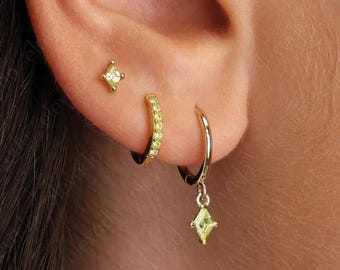 NEW GEMSTONE • Apple Green Huggie Hoop Gift Set • Dainty Hoop Earrings • earring set • gift ready • gift for her • gift for mom • gift set