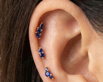 Conjunto de brincos de cartilagem com safira 16G/18G: Prata de lei banhada a ouro