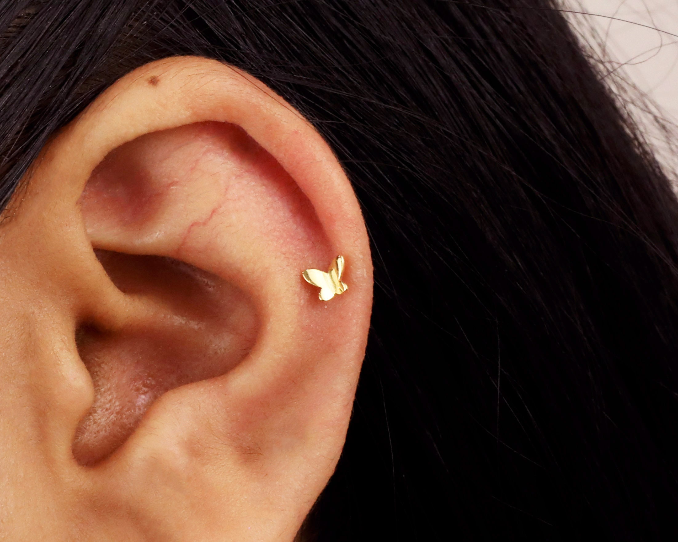 Non butterfly back earrings deals