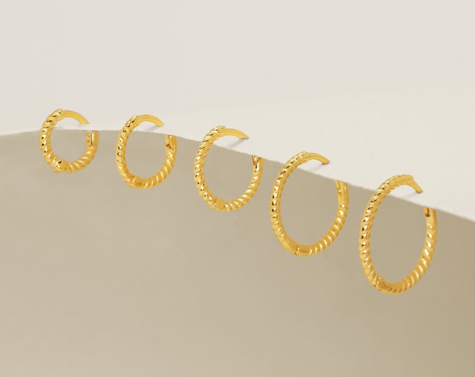 Hoops with Sizes
