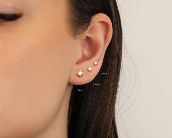 Sparkly Tiny Stud Earrings 2.5mm