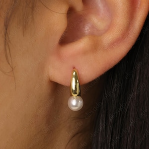 White Freshwater Pearl Hoop • pearl charm hoops • huggie earrings • hoop earrings • delicate earrings • minimalist hoops • minimal earrings