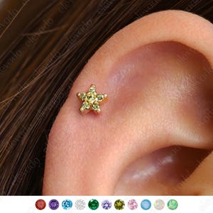 18G/16G Peridot Flower Cartilage Gold Stud Earrings • tragus stud  • flower conch earrings • cartilage helix stud • flat back labret stud