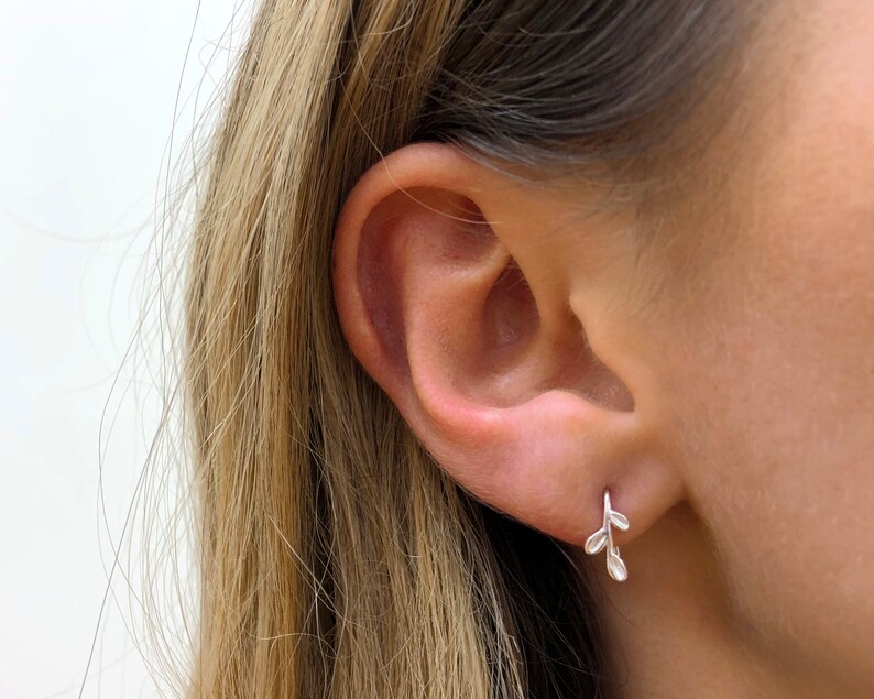 Leaf Ear Climber Ear Cuff No Piercing Silver Ear Cuff Etsy Canada