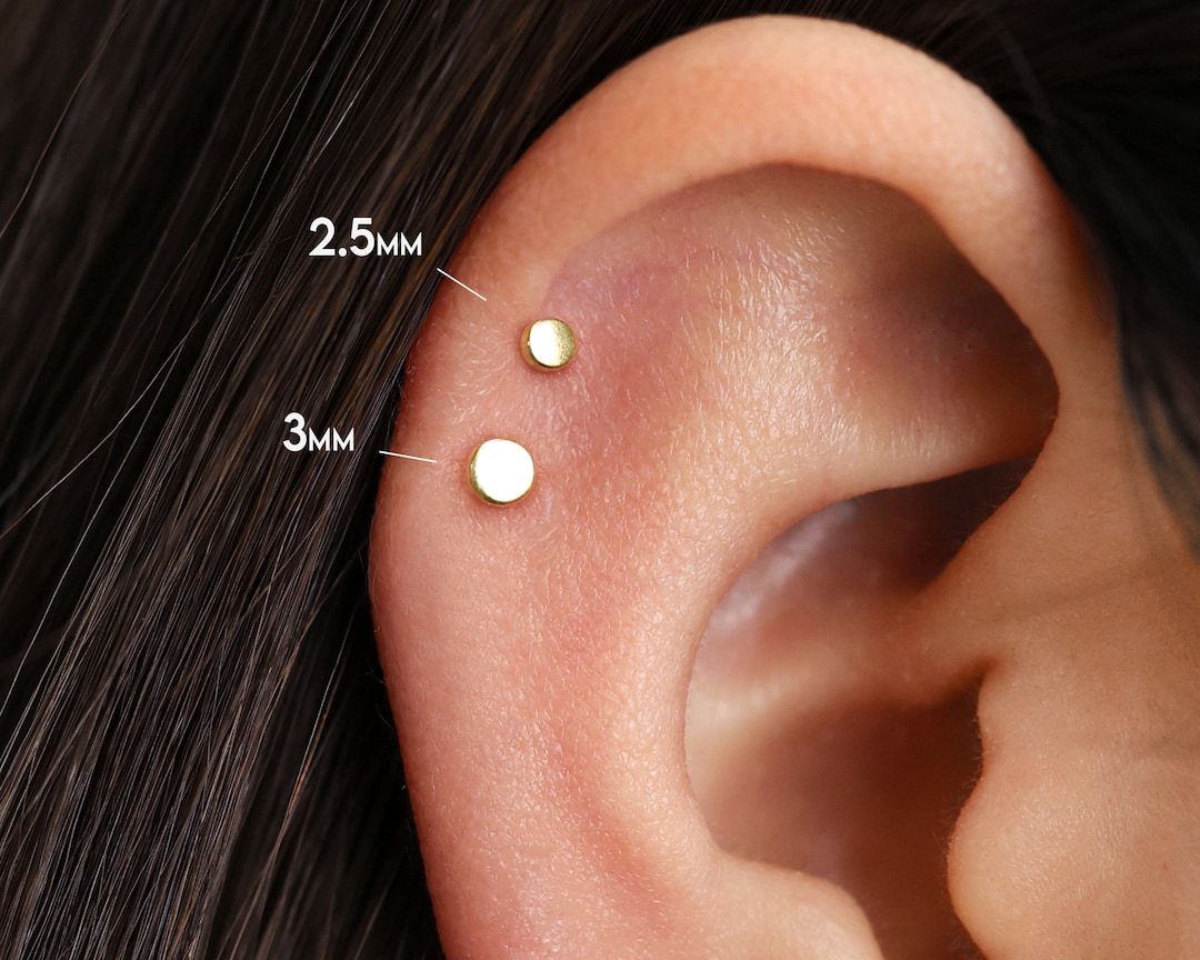 Buy 20G/18G/16G Dot Cartilage Gold Stud Earrings • Disc Conch Earring •  Tiny Stud Earrings • Cartilage Stud • Helix• Tragus Studs • Flat Back  Online - Main Image