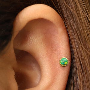18G/16G Dainty Fire Green Opal Internally Threaded Labret Stud • Cartilage Earring • Tragus • Conch Stud • Cartilage Stud • Flat back Labret